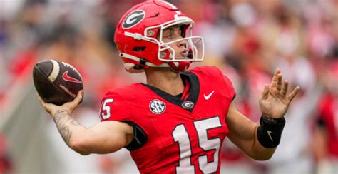georgia bulldogs football odds.